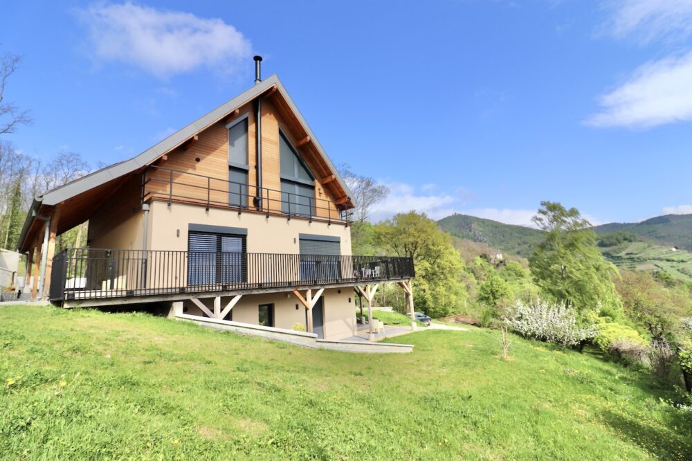 chalet des vignes façade et terrasses