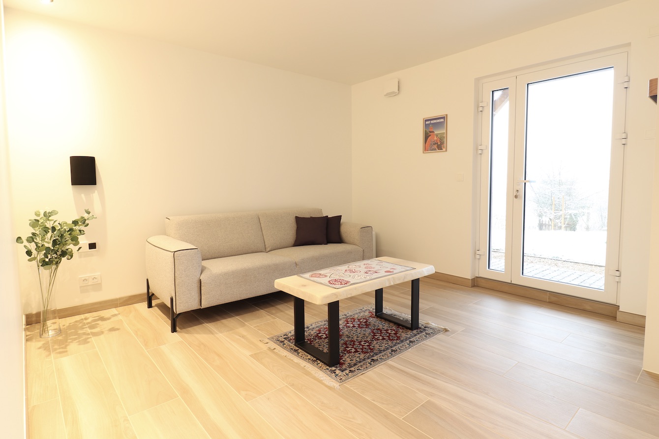 chalet des vignes salon rez de jardin